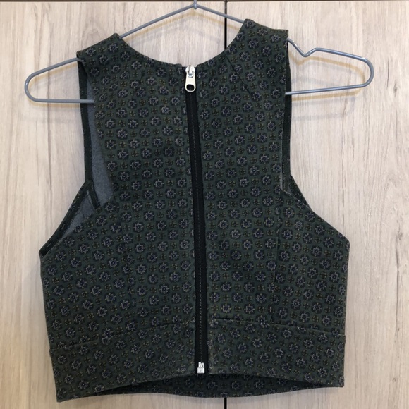 Urban Outfitters Crop Top - Picture 3 of 4